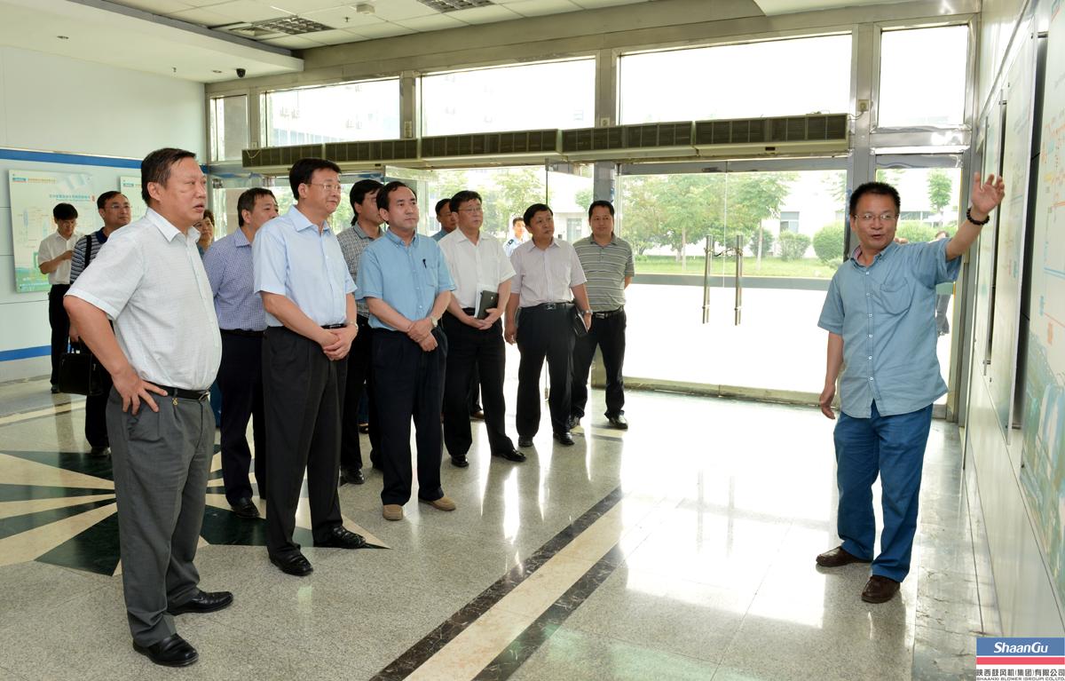 西安市副市长黄海清一行深入征途国际调研群众路线教育实践活动