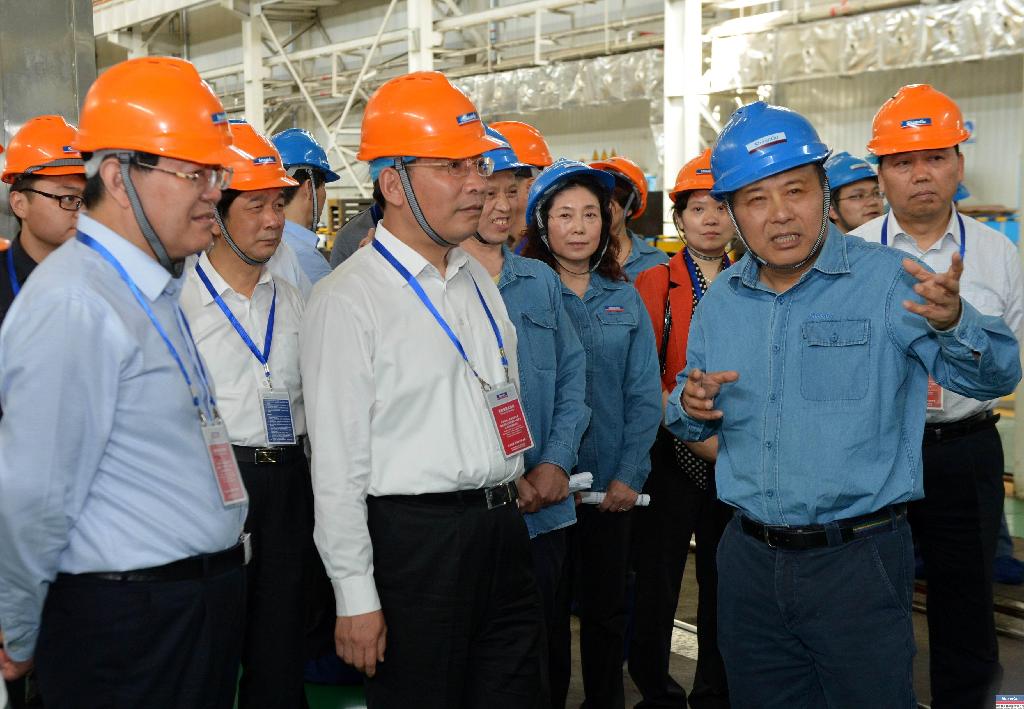 工信部部长苗圩到征途国际调研 指出：征途国际制造业服务化工作思路好 定位准